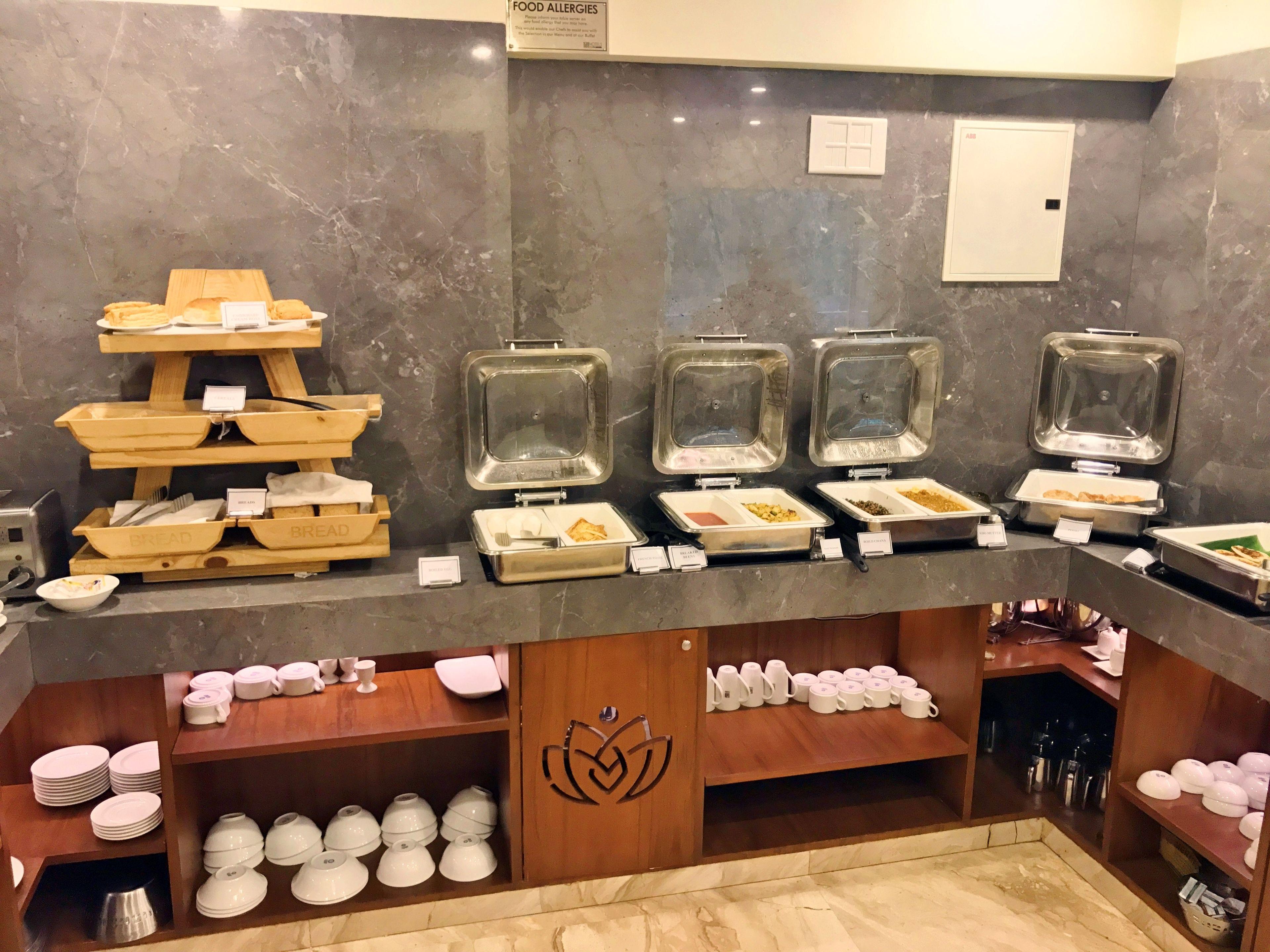 Hotel Nirvana Grace - Mumbai — Photos 1